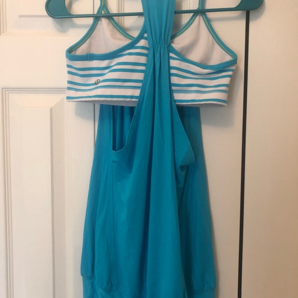 lululemon athletica Tops - Size 6 lululemon workout top. Blue gold condition